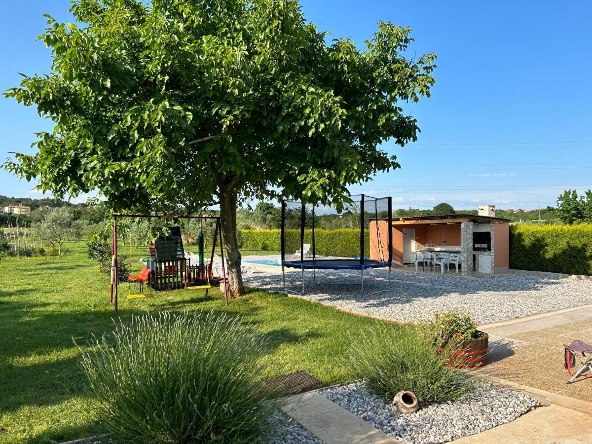 Vila Dora House With Wifi And Outdoor Swimming Pool Pula Exteriér fotografie